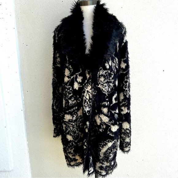 Black Rivet Sweaters 86 Black Rivet Floral Faux Fur Cardigan Duster